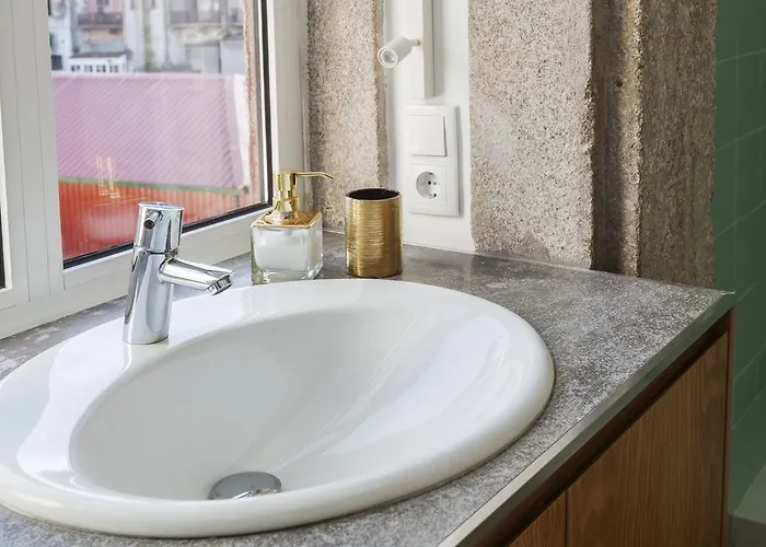 Abbey Center Bolhao * Oporto